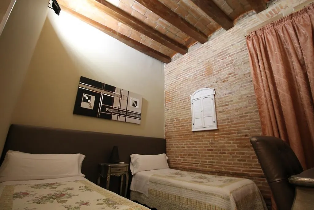 ** Guest house Hostal Orleans Barcelona Spain